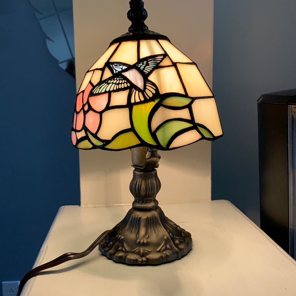 Art Glass Tiffany Designs by Catalina Lighting
